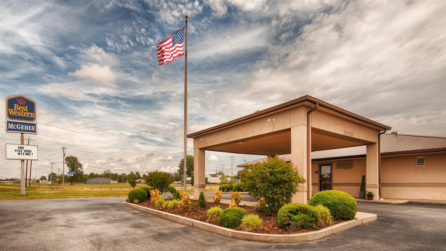 Hotel Super 8 By Wyndham Mcgehee Extérieur photo